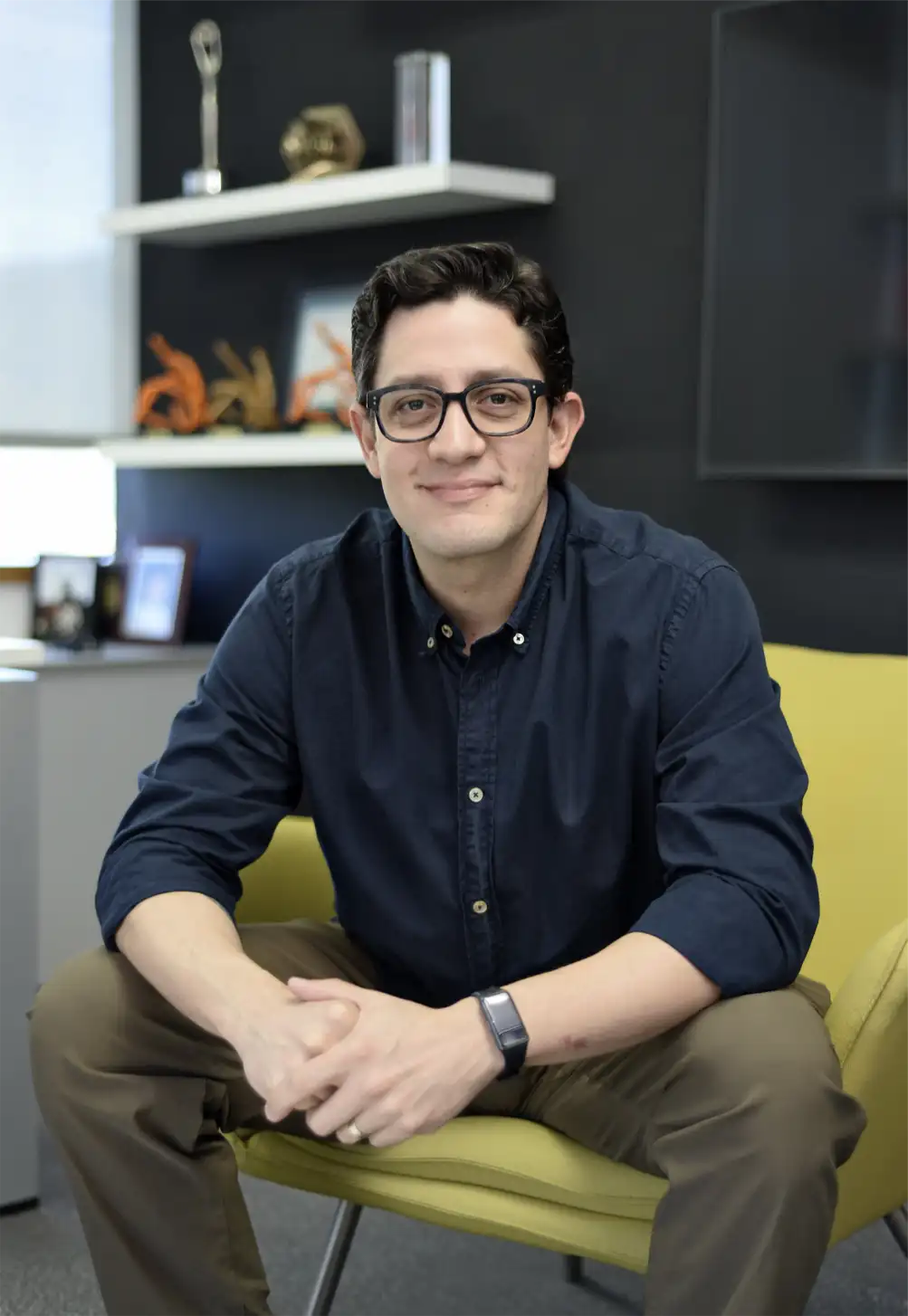 Orlando A╠ülvarez